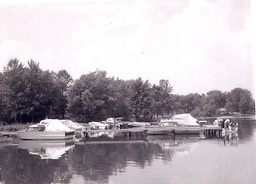 ACE Boat Works/Holiday Harbor-1950's - 3